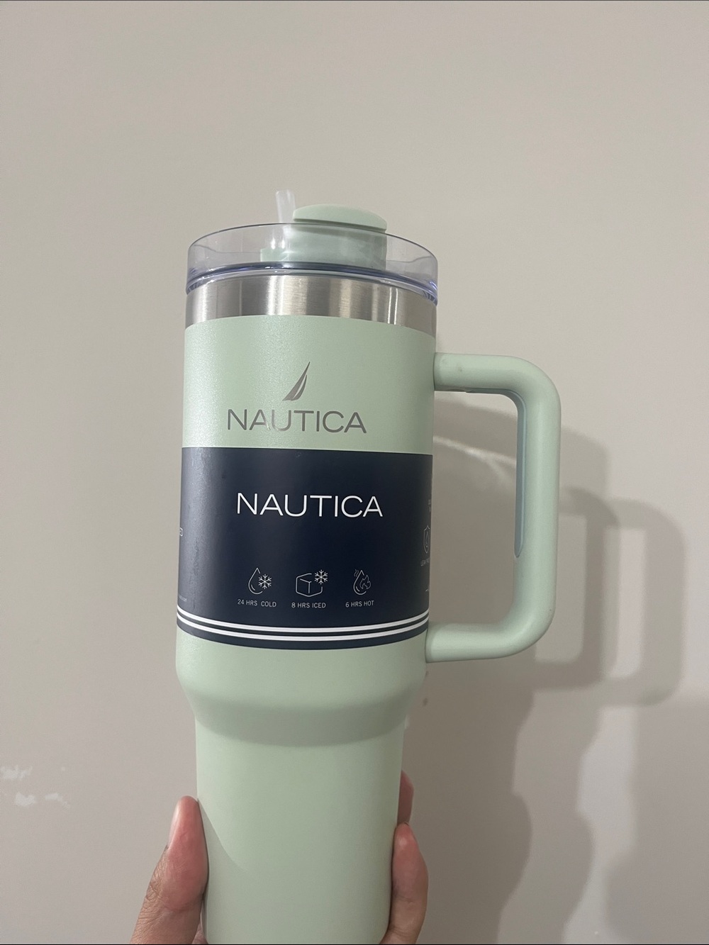 Nautica Mint Green Insulated Travel Mug with Handle and Clear Lid 40o z